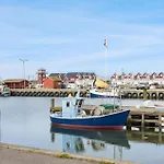 Vakantiehuis 2 Bedroom Stunning In
