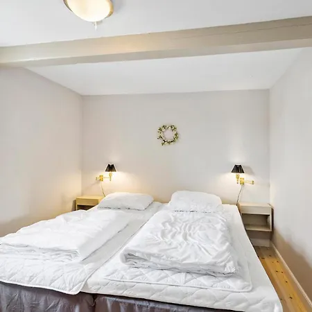 2 Bedroom Stunning In Ferienhaus *
