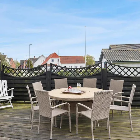 Ferienhaus 2 Bedroom Stunning In